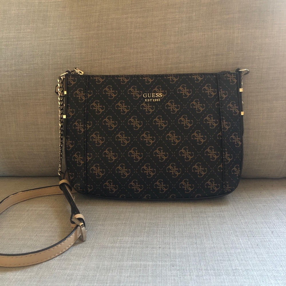 Guess crossbody bag